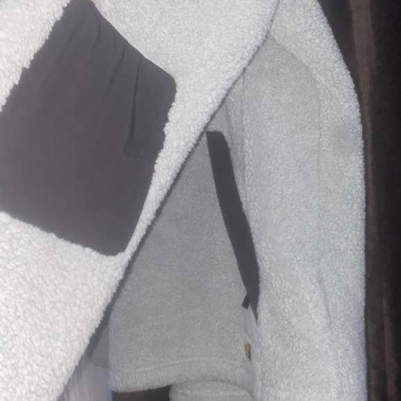 North face fleece pullover zip up hoodie - Picture 4 of 4